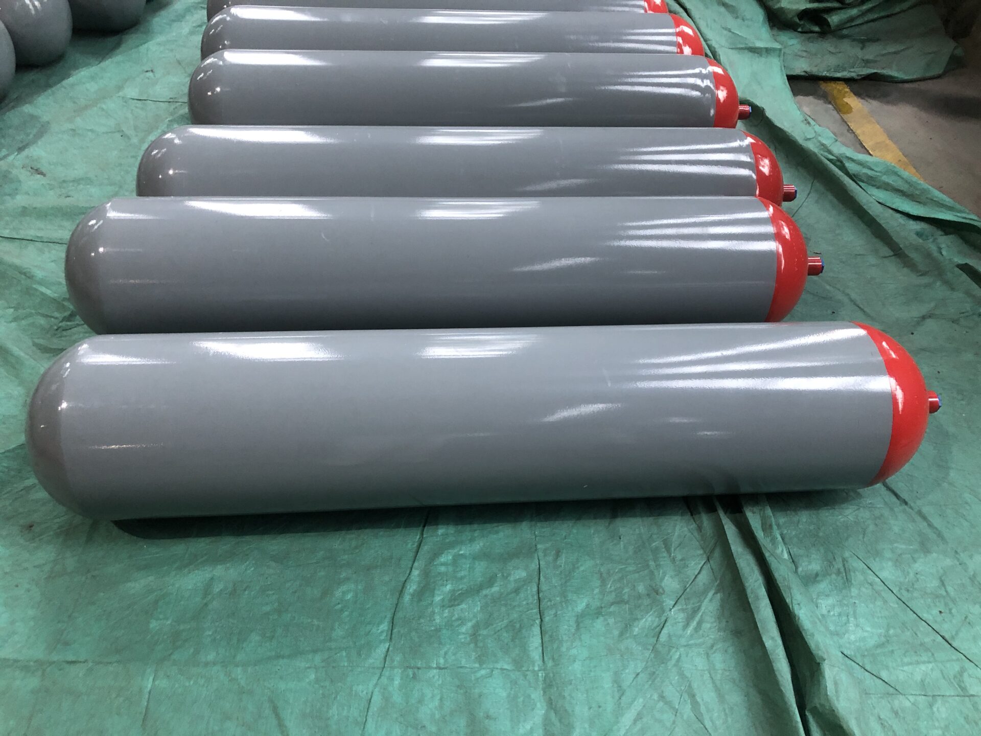 CNG cylinder cascade