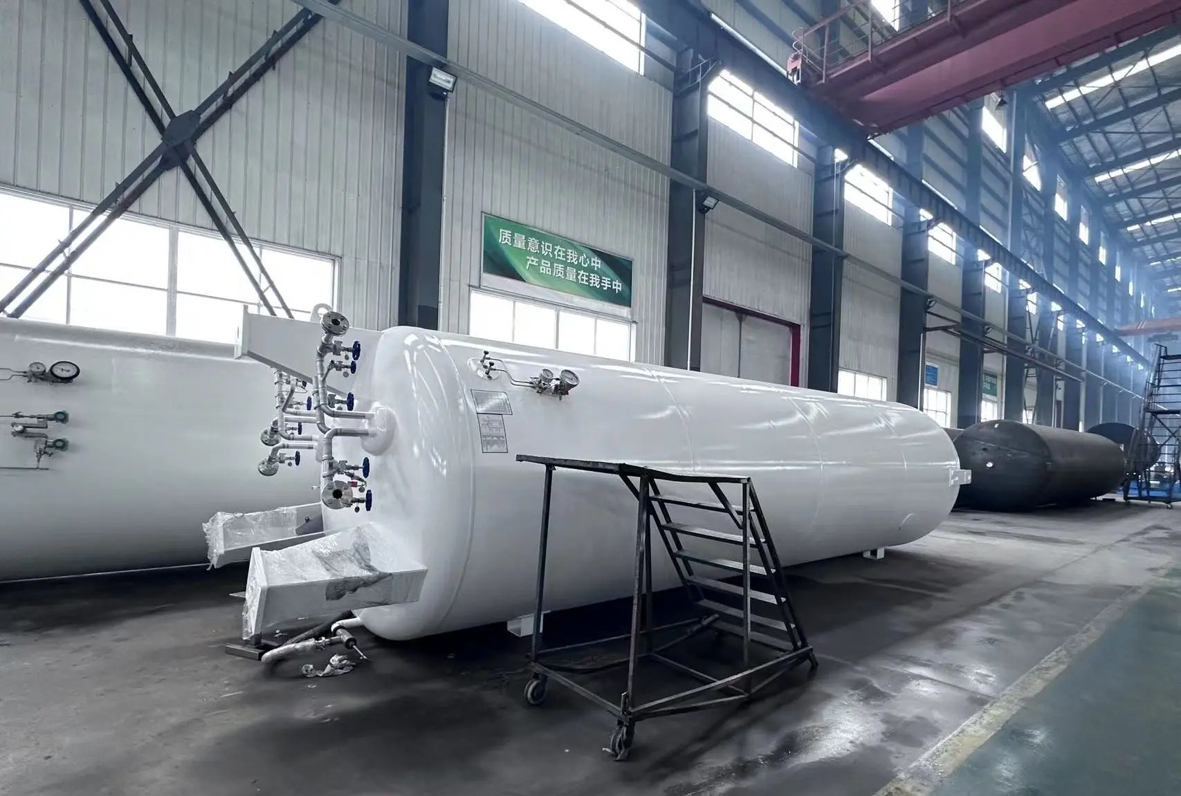 cryogenic storage bulk tank